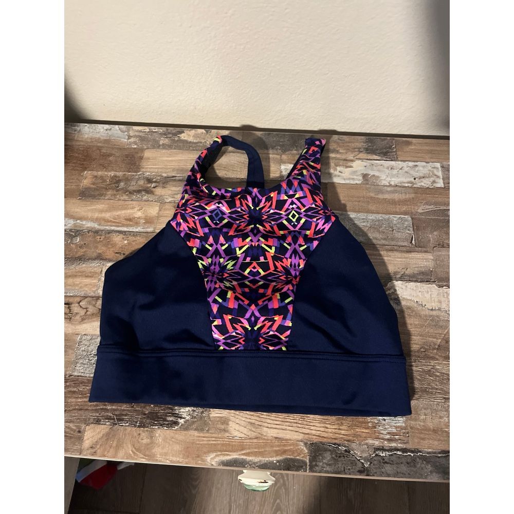 Women's tyr sports bra